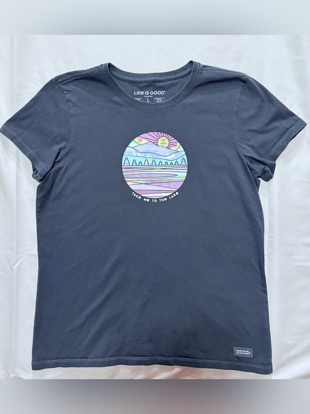 Life Is Good Women's Washy "Take Me To The Lake" Short Sleeve Crusher Tee Large